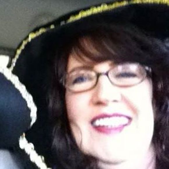 Meet your Posher, Deneil - Picture 1 of 1